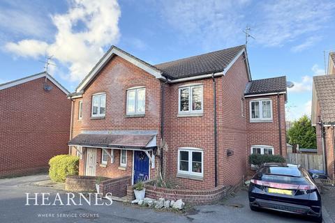 3 bedroom semi-detached house for sale, Wellow Gardens, Oakdale, Poole, BH15