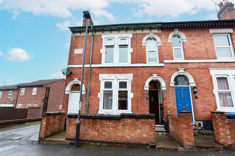 3 bedroom terraced house for sale, Harcourt Street, Derby DE1