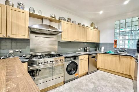 2 bedroom terraced house for sale, Westbourne