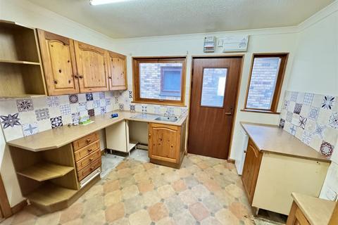 3 bedroom bungalow for sale, Rhydyfawnog, Tregaron