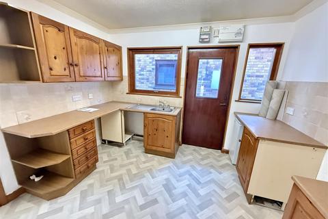 15 Rhydyfawnog, Tregaron, SY25 6JQ