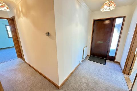 15 Rhydyfawnog, Tregaron, SY25 6JQ