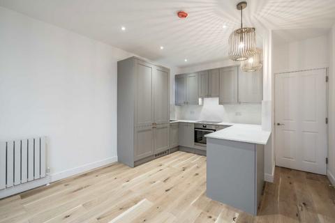 undefined, Tynemouth Road, Mitcham CR4
