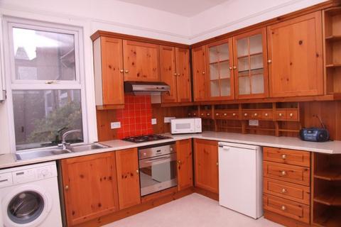 2 bedroom flat to rent, Ancona Road, Kensal Green NW10 5YB