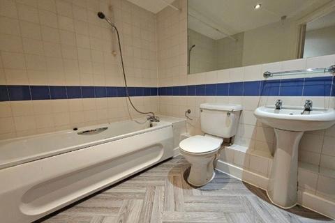 2 bedroom flat to rent, The Ropewalk, Nottingham NG1