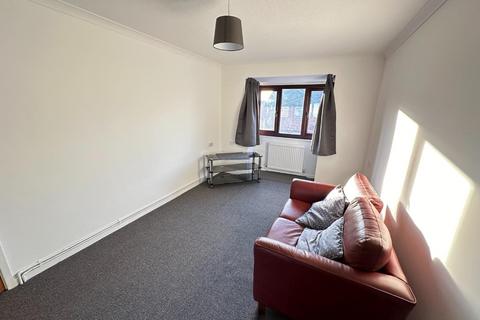 undefined, Pickard Street, Warwick