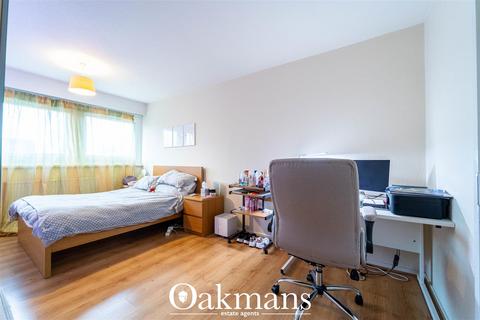 Flat 15, Galton Tower Civic Close, Birmingham, B1 2NW