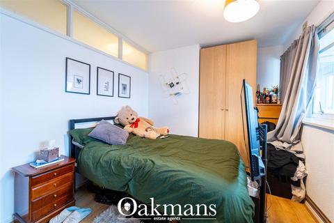 Flat 15, Galton Tower Civic Close, Birmingham, B1 2NW