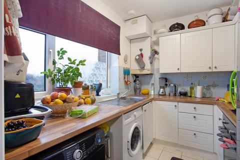 2 bedroom flat for sale, Shakespeare Road, Hanwell, W7