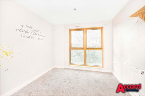 2 bedroom apartment for sale, Atlanta Boulevard, Romford, RM1