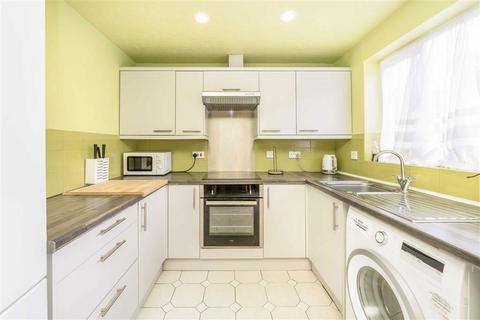 undefined, Farrow Lane, London SE14