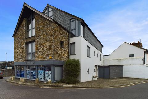 2 bedroom flat to rent, Wadebridge, Cornwall