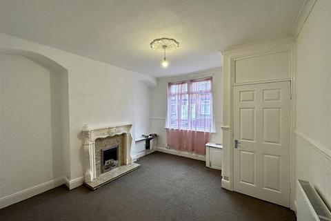 2 bedroom terraced house to rent, Brunton Street, Darlington