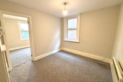 1 bedroom flat to rent, Victoria Street, Englefield Green, Egham, Surrey, TW20