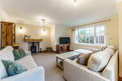 3 bedroom detached house for sale, Acorn Close, Barlby YO8