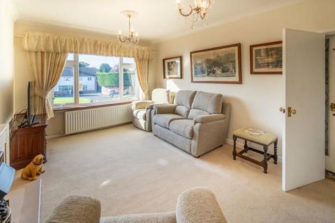 3 bedroom bungalow for sale, Cedar Crescent, Worcestershire, Kidderminster, Worcestershire, DY11 6AQ