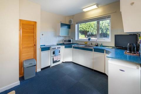 6 Cedar Crescent, Kidderminster, DY11 6AQ