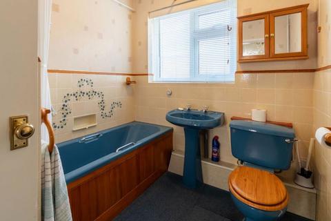 6 Cedar Crescent, Kidderminster, DY11 6AQ