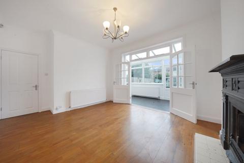 5 bedroom terraced house for sale, Faversham Avenue, Enfield