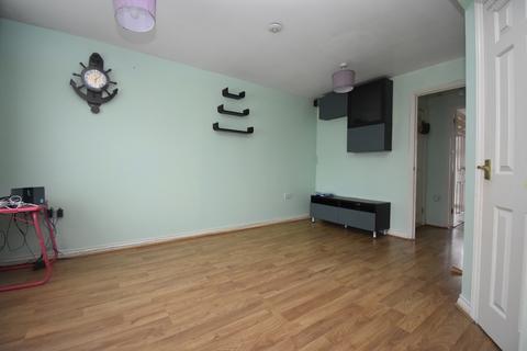 2 bedroom terraced house to rent, Martins Place London SE28