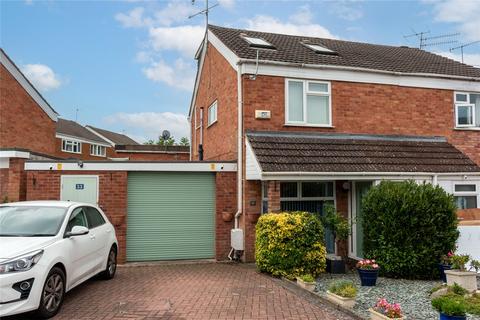 3 bedroom semi-detached house for sale, Thames Close, Worcestershire WR5