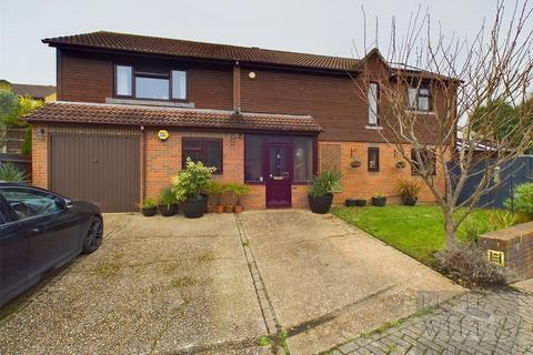 Salcey Close, St. Leonards-On-Sea