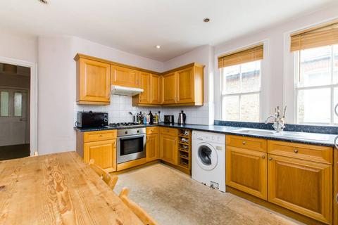 3 bedroom flat for sale, Telford Avenue, Telford Park, London, SW2