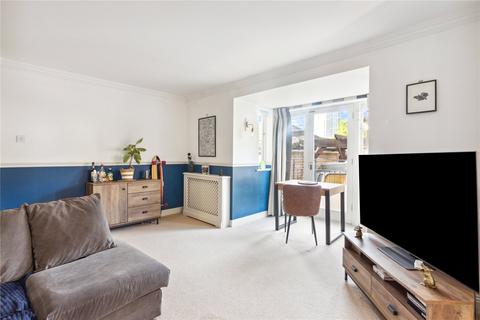 1 bedroom apartment for sale, Berisford Mews, London, SW18