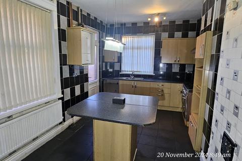 3 bedroom terraced house to rent, Ravensworth Road, Doncaster DN1