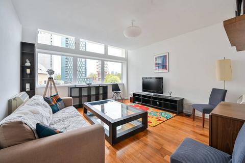 Metro Central Heights, Elephant and Castle, London, SE1