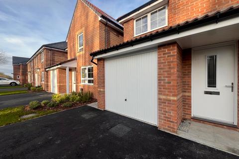 3 bedroom detached house to rent, Lamb Close, Bingham, Nottingham, Nottinghamshire, NG13