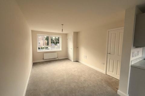 3 bedroom detached house to rent, Lamb Close, Bingham, Nottingham, Nottinghamshire, NG13