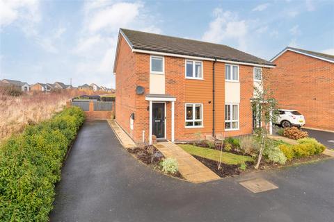 3 bedroom semi-detached house for sale, Osprey Walk, Newcastle Upon Tyne, NE13