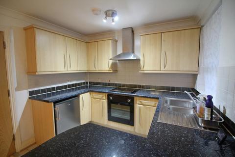 2 bedroom apartment to rent, Walmersley Road, Bury BL9