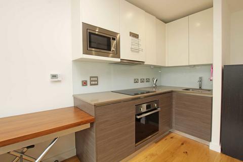 Studio for sale, Lampton Road, Hounslow TW3