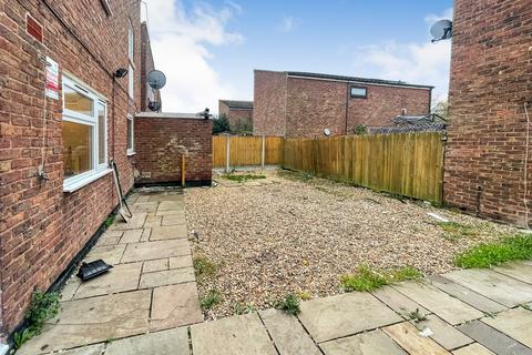 3 bedroom semi-detached house for sale, 366 Long Banks, Essex, CM18 7PG