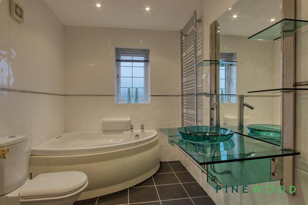 Family bathroom