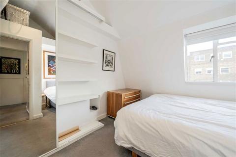 1 bedroom flat for sale, Cleveland Street, London W1T