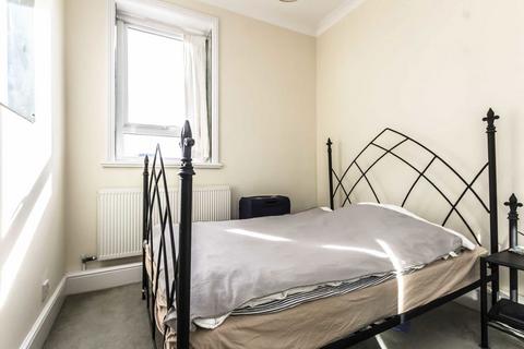 1 bedroom flat to rent, Caledonian Wharf, London E14