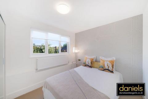 2 bedroom maisonette for sale, Springwell Avenue, Harlesden