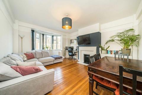 1 bedroom flat for sale, Streatham High Road, London SW16