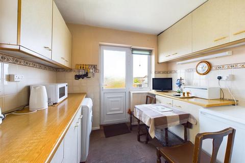 37 Darlton Drive, Arnold, Nottingham, NG5 7JZ