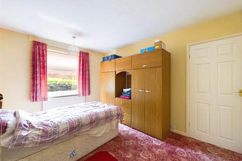 37 Darlton Drive, Arnold, Nottingham, NG5 7JZ