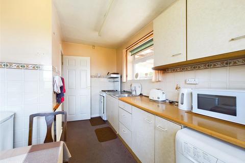37 Darlton Drive, Arnold, Nottingham, NG5 7JZ