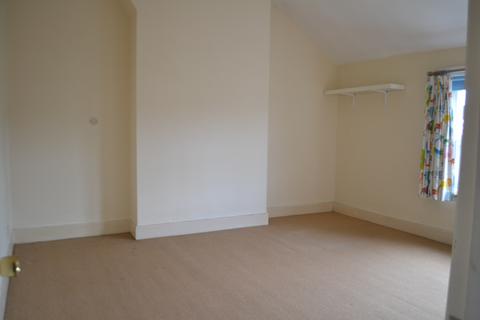 2 bedroom flat to rent, Ellison Road, London SW16