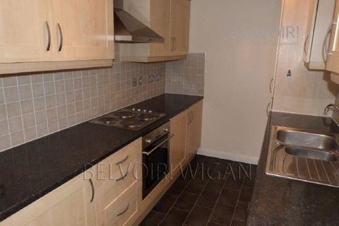 2 bedroom flat to rent, Woodlands Hall, Whelley, Wigan, WN1