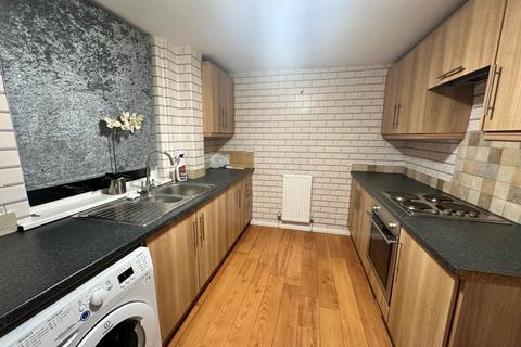 3 bedroom terraced house to rent, Matterdale Road, Peterlee, County Durham, SR8