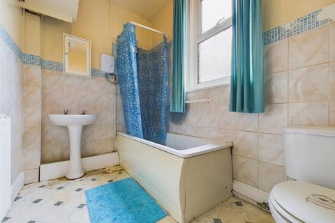 31 Robinson Road, Nottingham, NG3 6BB