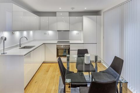 3 bedroom apartment to rent, London WC1X