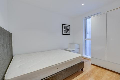 3 bedroom apartment to rent, London WC1X